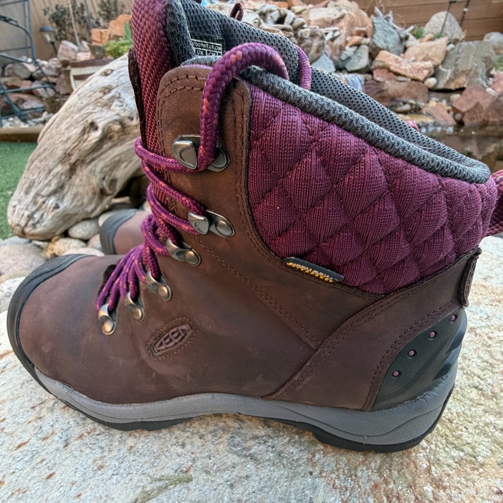 KEEN Revel III Womens 9 Waterproof Insulated Winter Boots Hiking Brown - Picture 1 of 8